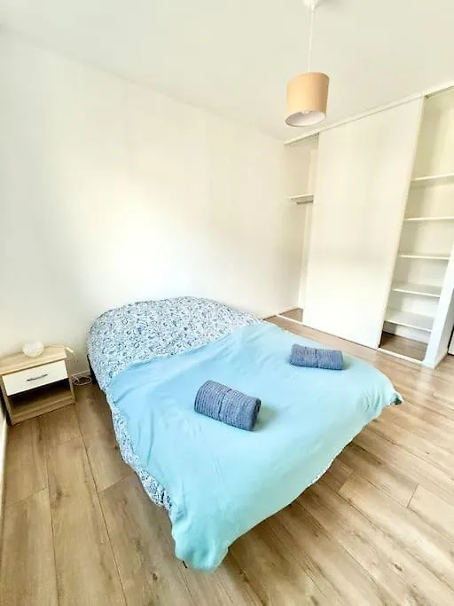 Appartement Deux Chambres Brest Centre Proche Tram Apartman