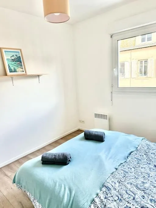 Apartment Appartement Deux Chambres Brest Centre Proche Tram