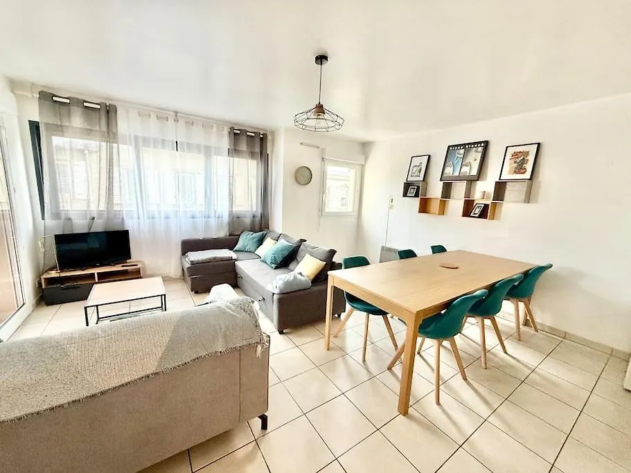 Appartement Deux Chambres Brest Centre Proche Tram Apartment